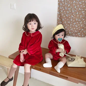 Bebek Ve Kız Kardeşi Eşleştirme Kıyafetler 2023 Yeni Yıl Kızlar Noel Giysileri Çocuklar Kırmızı Kadife Uzun Kollu Elbise Yenidoğan Bodysuit Romper