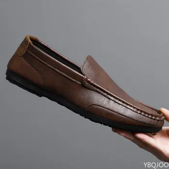 2022 İlkbahar Yaz YENİ erkek Loafer'lar Rahat Düz rahat ayakkabılar Erkekler Nefes Moccasins Slip-On Yumuşak Deri sürüş ayakkabısı